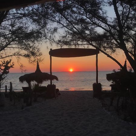Mada Surf Ranch Ξενοδοχείο Anakao Εξωτερικό φωτογραφία