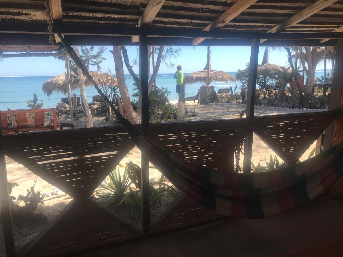 Mada Surf Ranch Ξενοδοχείο Anakao Εξωτερικό φωτογραφία